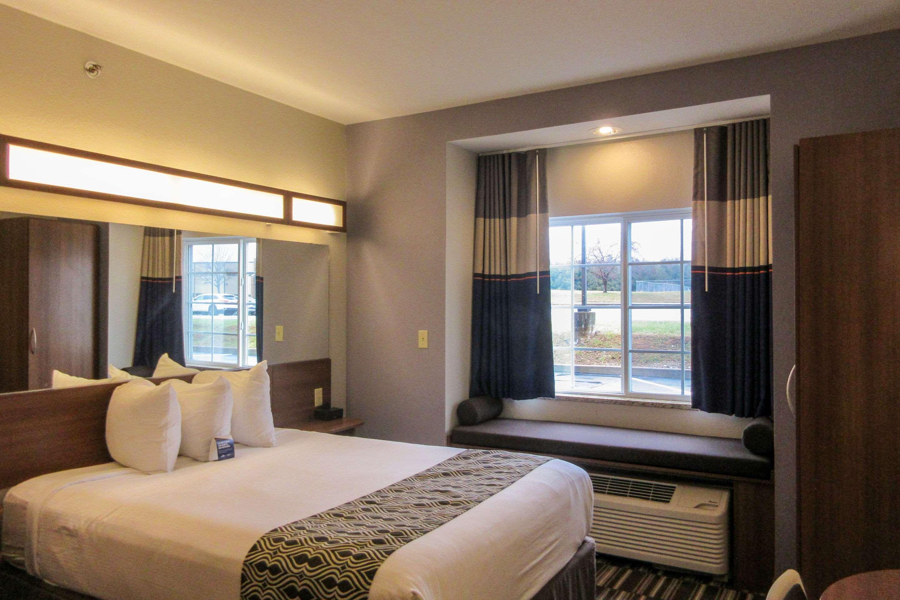 Quality Inn & Suites Caldwell I-77 Luaran gambar