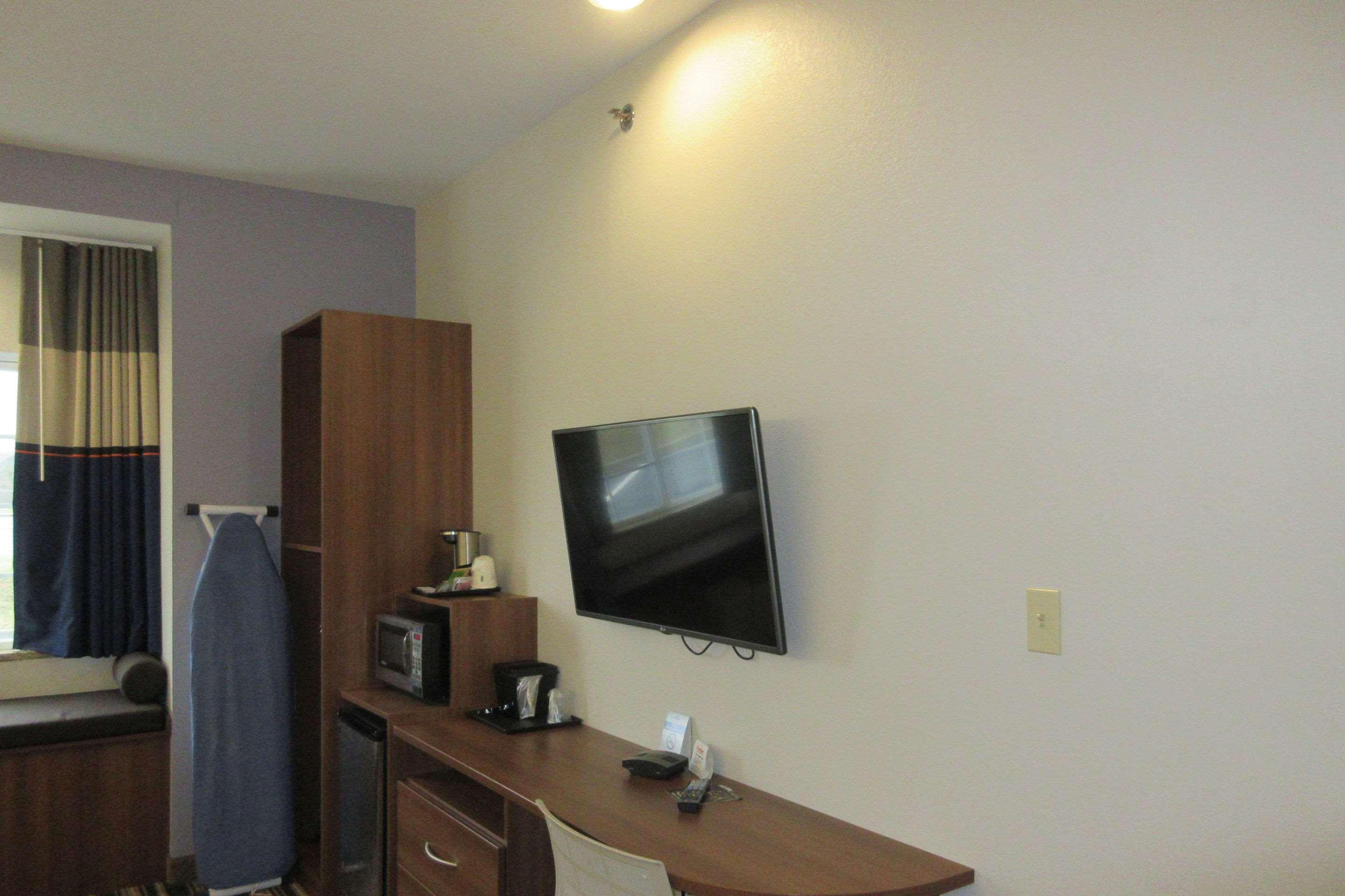 Quality Inn & Suites Caldwell I-77 Luaran gambar