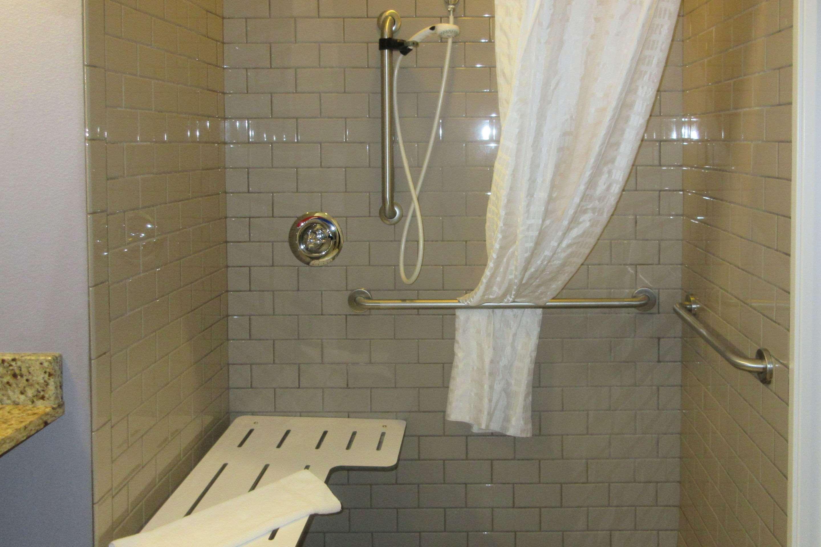 Quality Inn & Suites Caldwell I-77 Luaran gambar