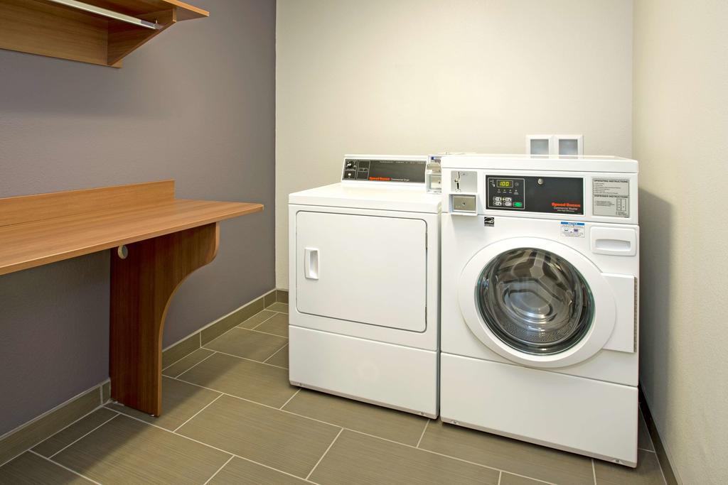 Quality Inn & Suites Caldwell I-77 Luaran gambar