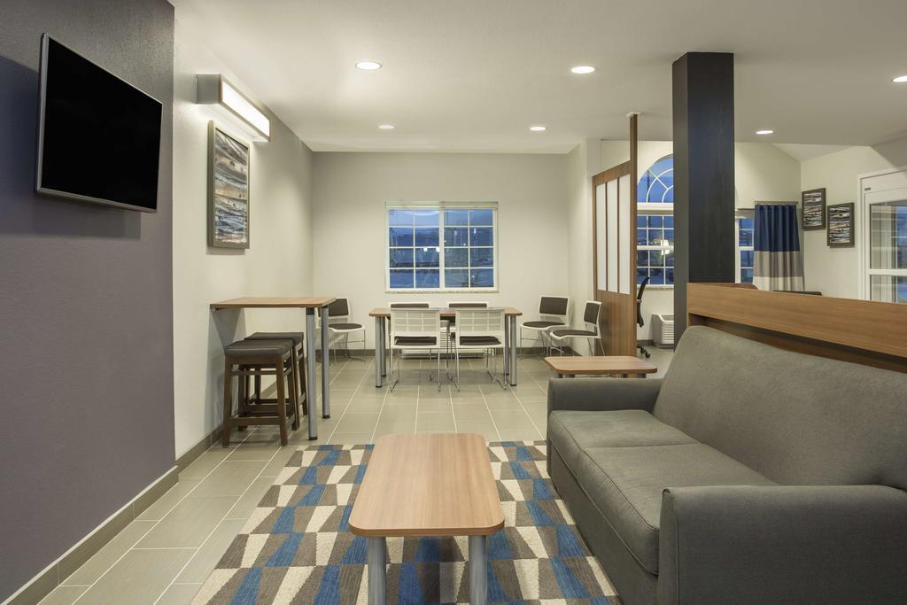 Quality Inn & Suites Caldwell I-77 Luaran gambar