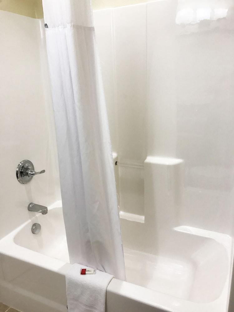 Quality Inn & Suites Caldwell I-77 Luaran gambar